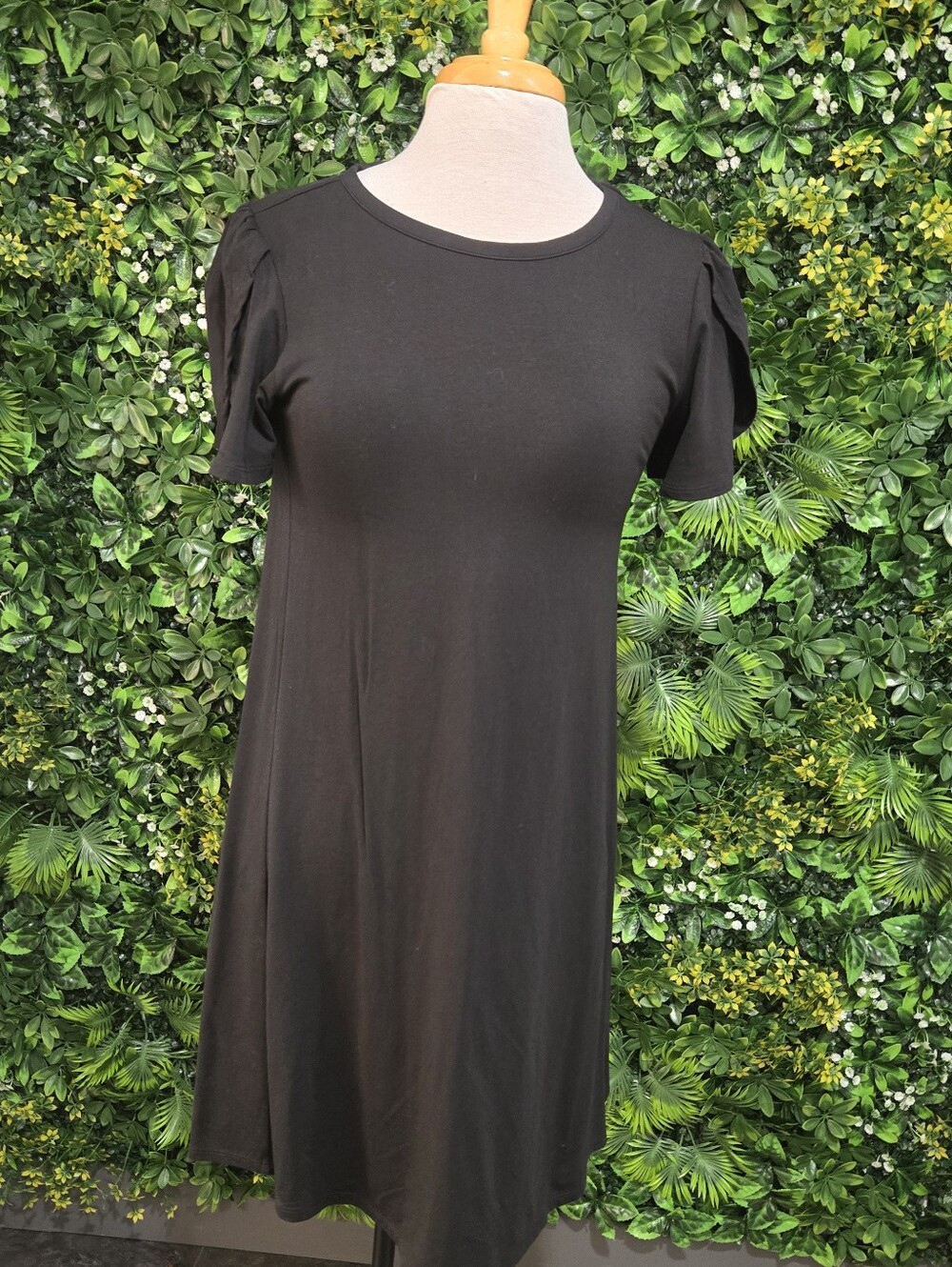 LOFT Black Short Sleeve Swing Dress
